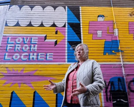 This Dundee Community Refuses Billionaire Bait, Upholding Local Unity In Response